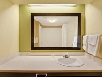 Days Inn & Suites By Wyndham Desoto DeSoto Quarto foto